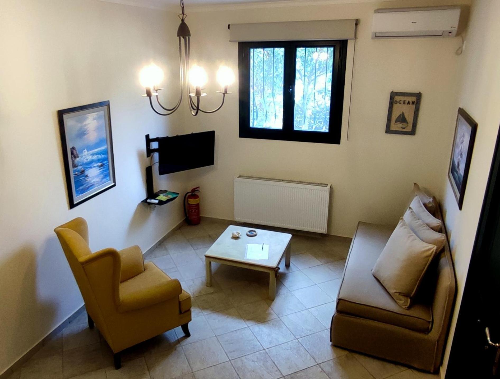Apartamento A Casa D'Irene Mantzavináta Exterior foto
